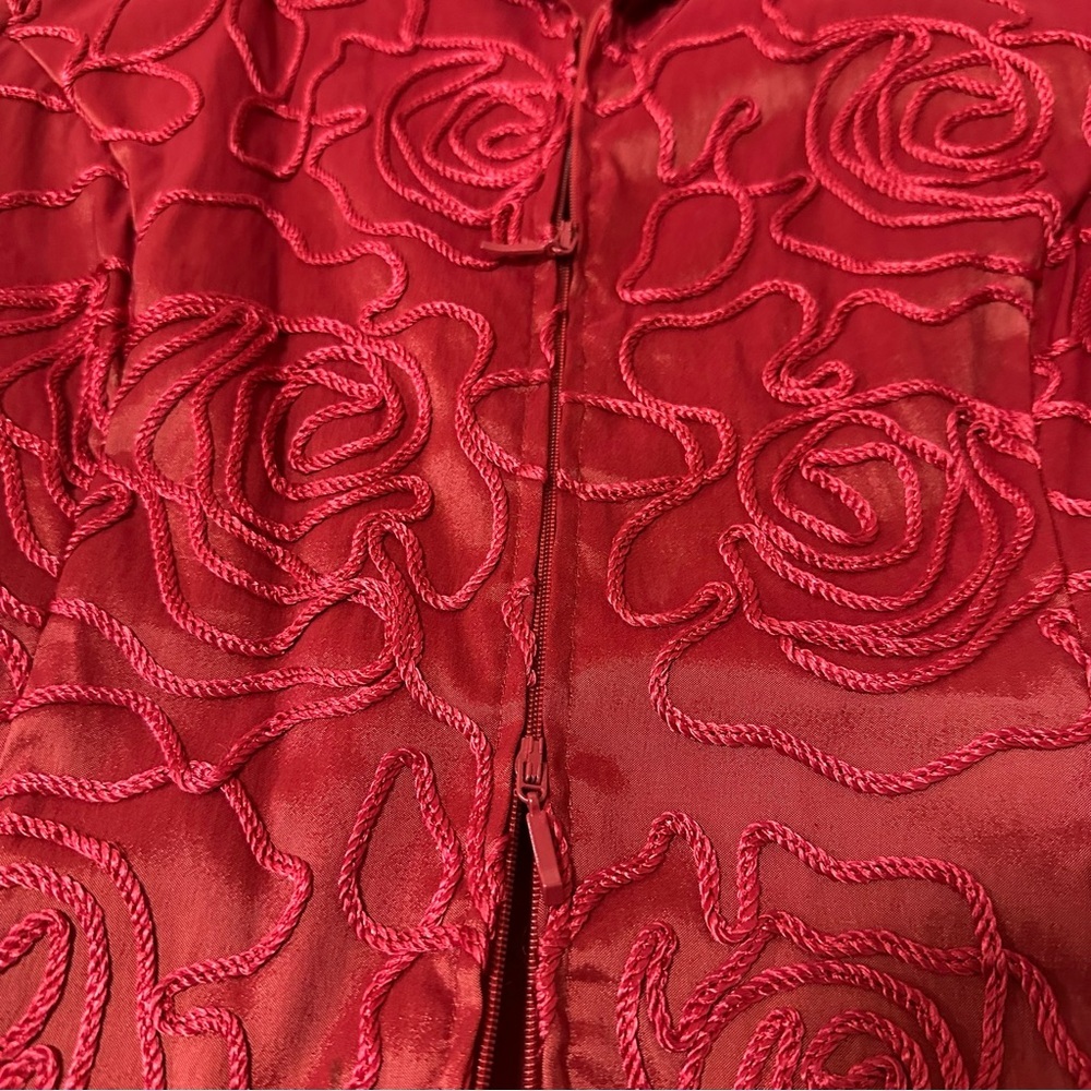 Dual Zip Jacket With Camellia Silk Embroidery - Picture 10 of 10